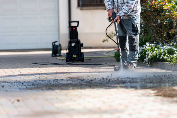 Best Concrete Pressure Washing  in Universal City, TX
